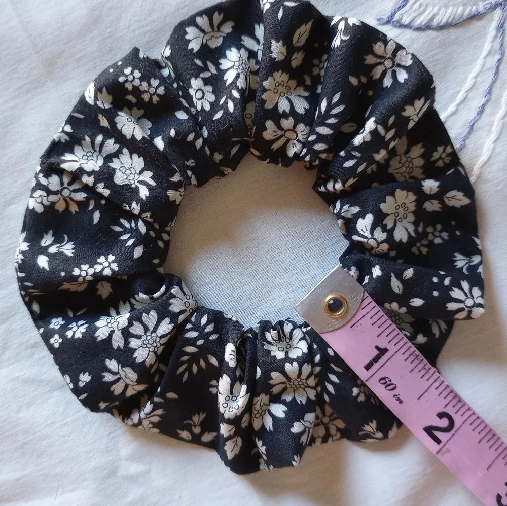 Liberty of London Art Fabric Scrunchie Black White Capel Floral Cottagecore